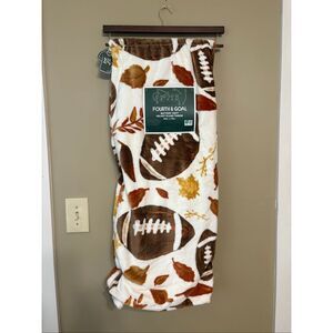 Fourth & Goal Velvet Plush Throw Blanket Football Autumn Leaf Pattern NWT 60x70